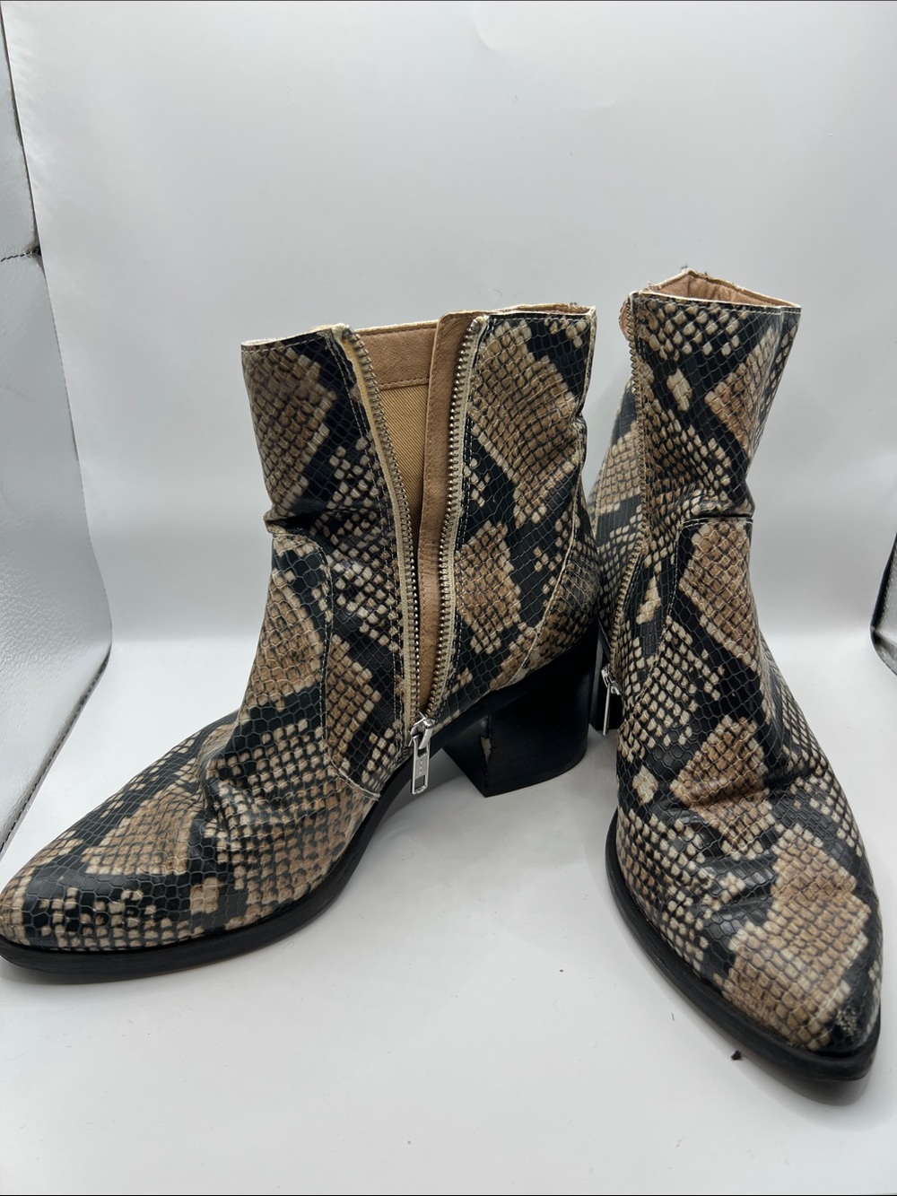 Treasure & Bond Snake-Print Ankle Boots in Beige and Black